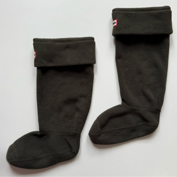 Hunter Womens Fleece Tall Cuff Boot Socks for Hunter Rain Boots, Dark Olive - M - Picture 6 of 14